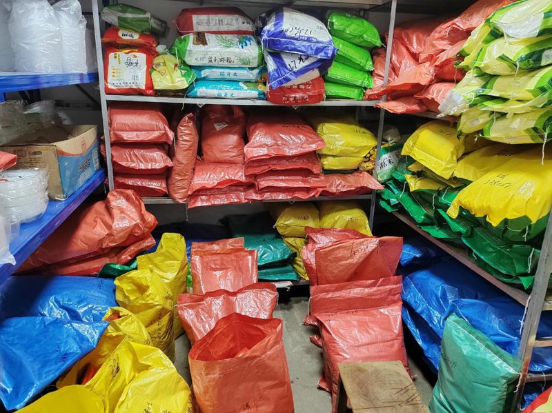 怎样选择合适的清洁用品批发产品